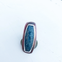 Load image into Gallery viewer, Large Blue Apatite Ring