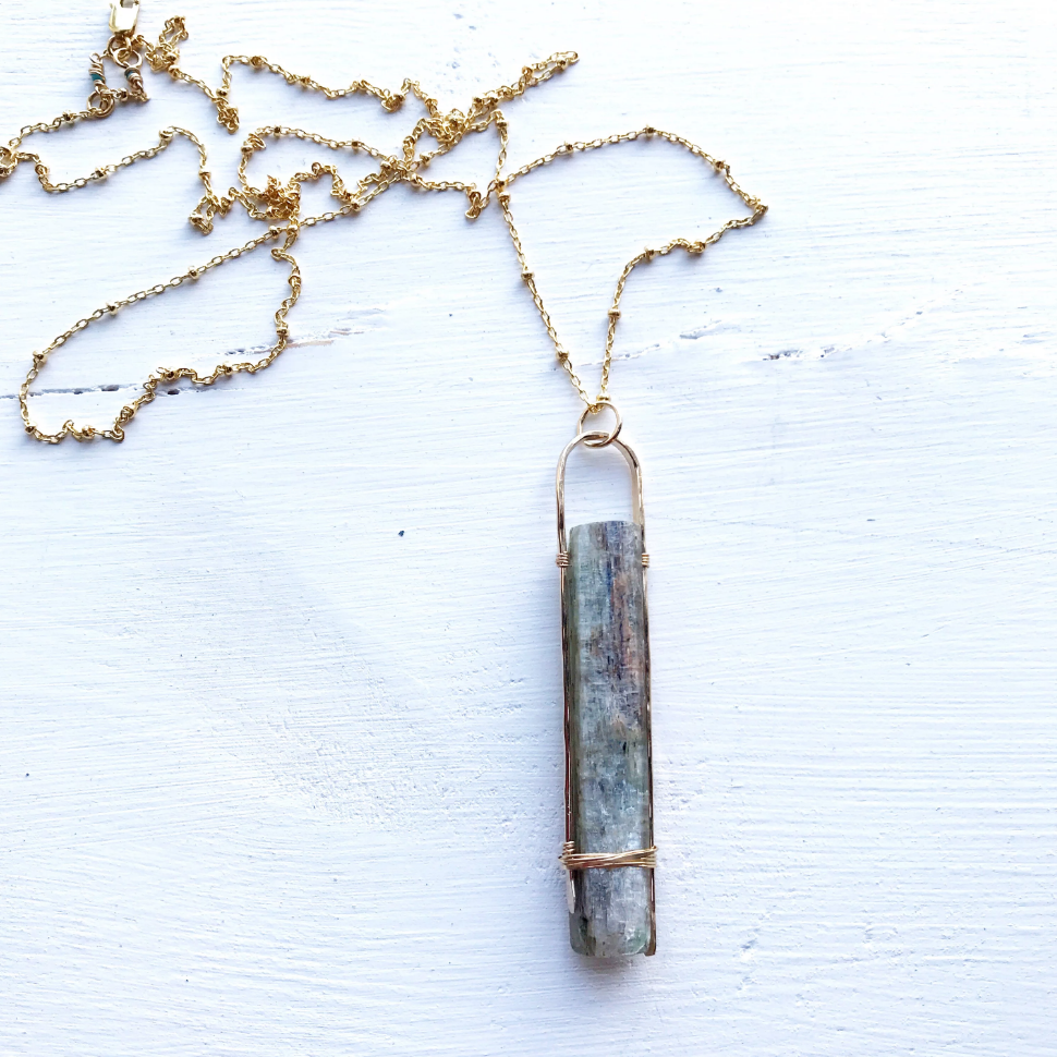 Kyanite Standing Stone Necklace-Gold Filled