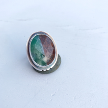 Load image into Gallery viewer, Two tone Chrysoprase ring