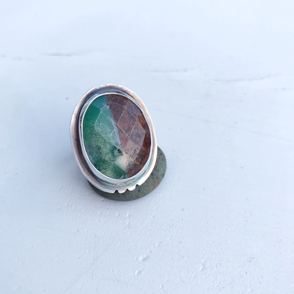 Two tone Chrysoprase ring