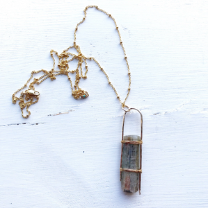 Kyanite Standing Stone Necklace-Gold Filled