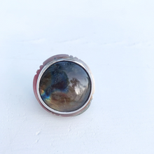 Load image into Gallery viewer, Large Labradorite Ring