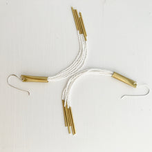 Load image into Gallery viewer, Bead Tassel Earrings Classic White