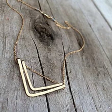 Load image into Gallery viewer, Sosie Necklace