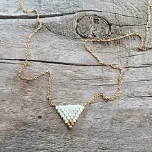 Load image into Gallery viewer, Zuri Necklace - White